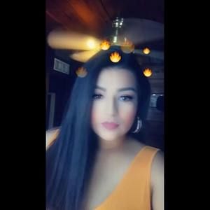 Meet your Posher, Danielle